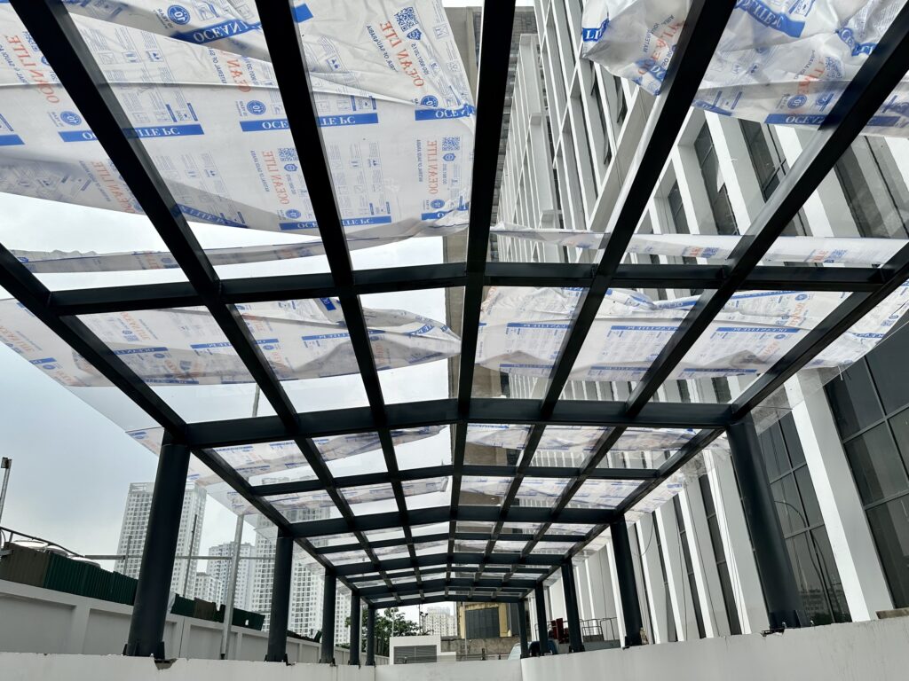 poly đặc quận 8