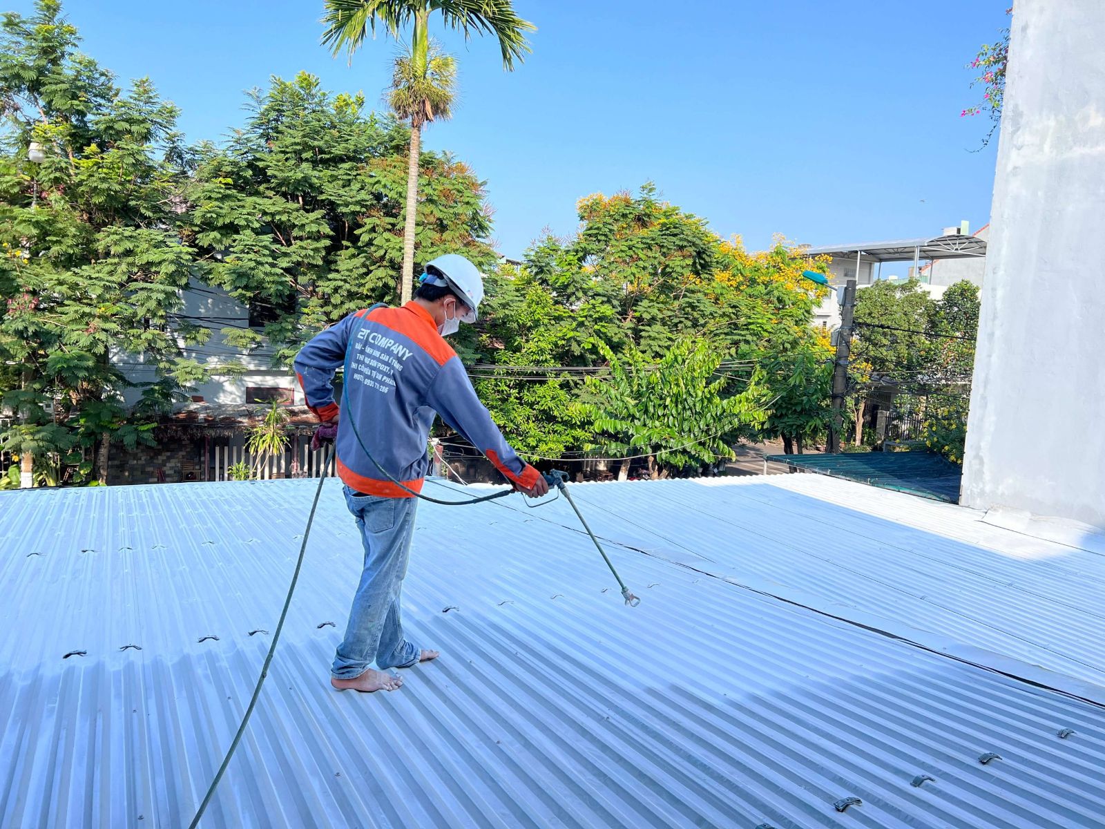 sơn chống nóng mái tôn nhà xưởng