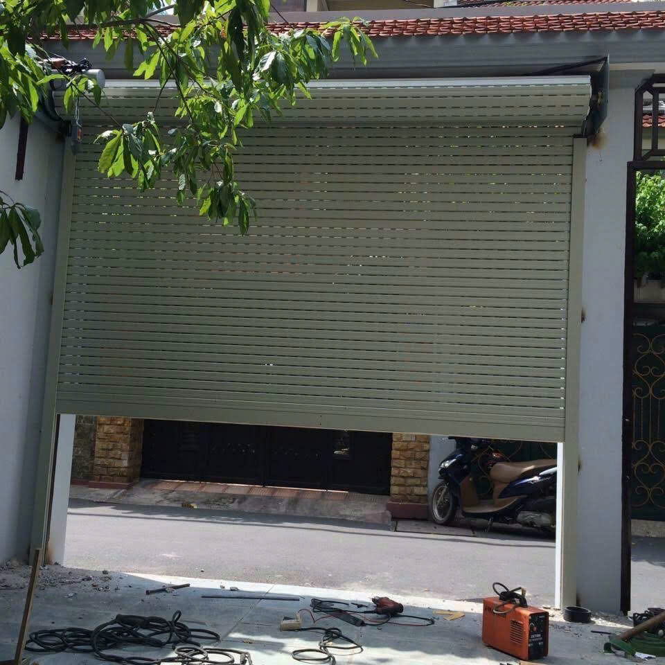 Lắp đặt cửa cuốn tại quận 10